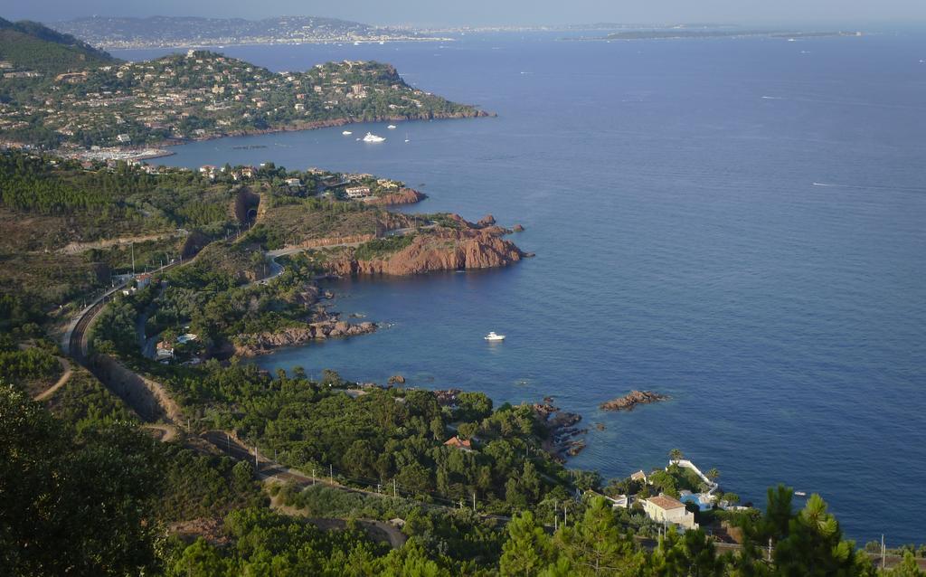 Cap Esterel Garden Flat Saint-Raphaël Екстериор снимка