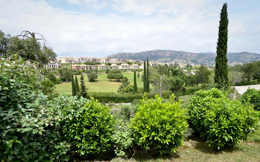 Cap Esterel Garden Flat Saint-Raphaël Екстериор снимка